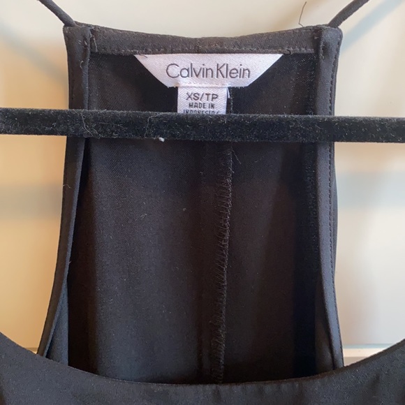 Black Calvin Klein tank top - Picture 2 of 3